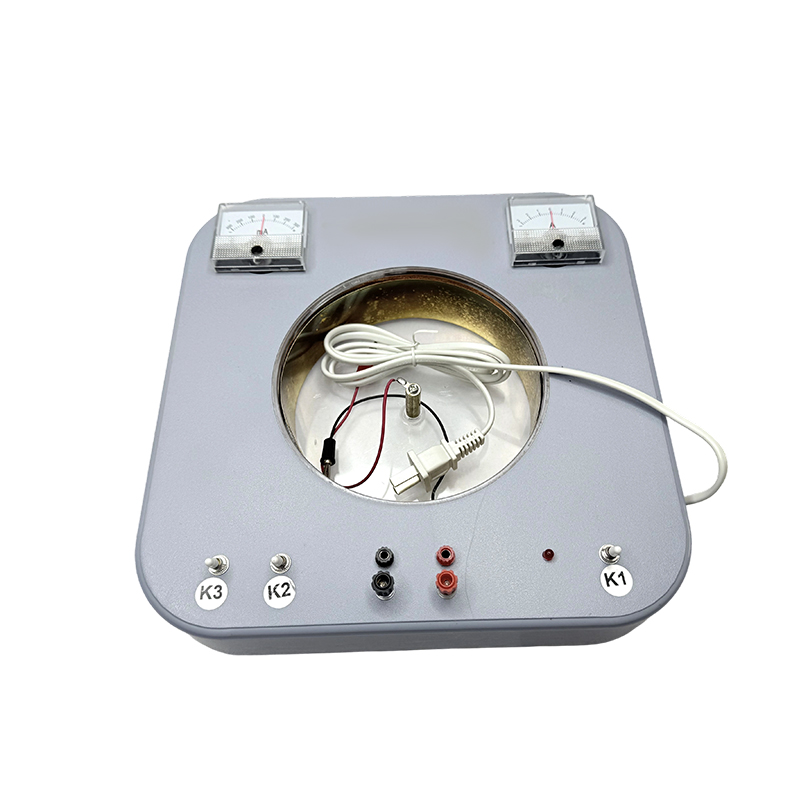 Lorentz-voiman esittelylaite magneettikentän indusoimalle Lorentz-voimalle elektronisuihkussa